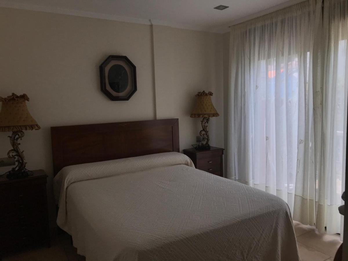 ホテル Ave Del Mar カマリーニャス エクステリア 写真