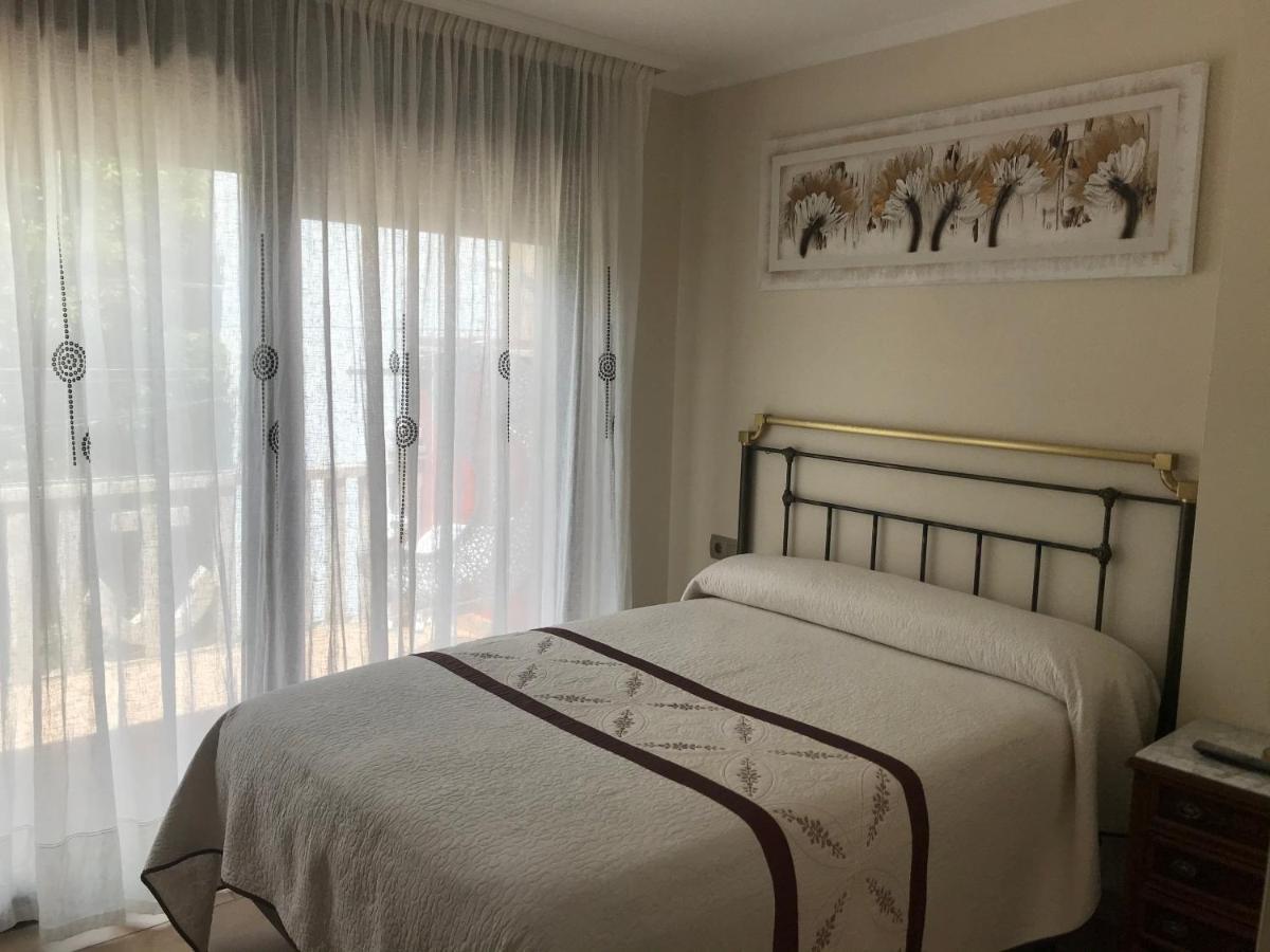 ホテル Ave Del Mar カマリーニャス エクステリア 写真